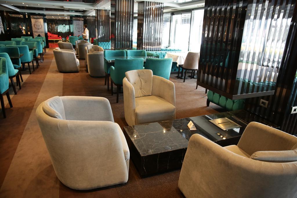 Atasehir Palace Hotel & Conference Istanbul Ngoại thất bức ảnh