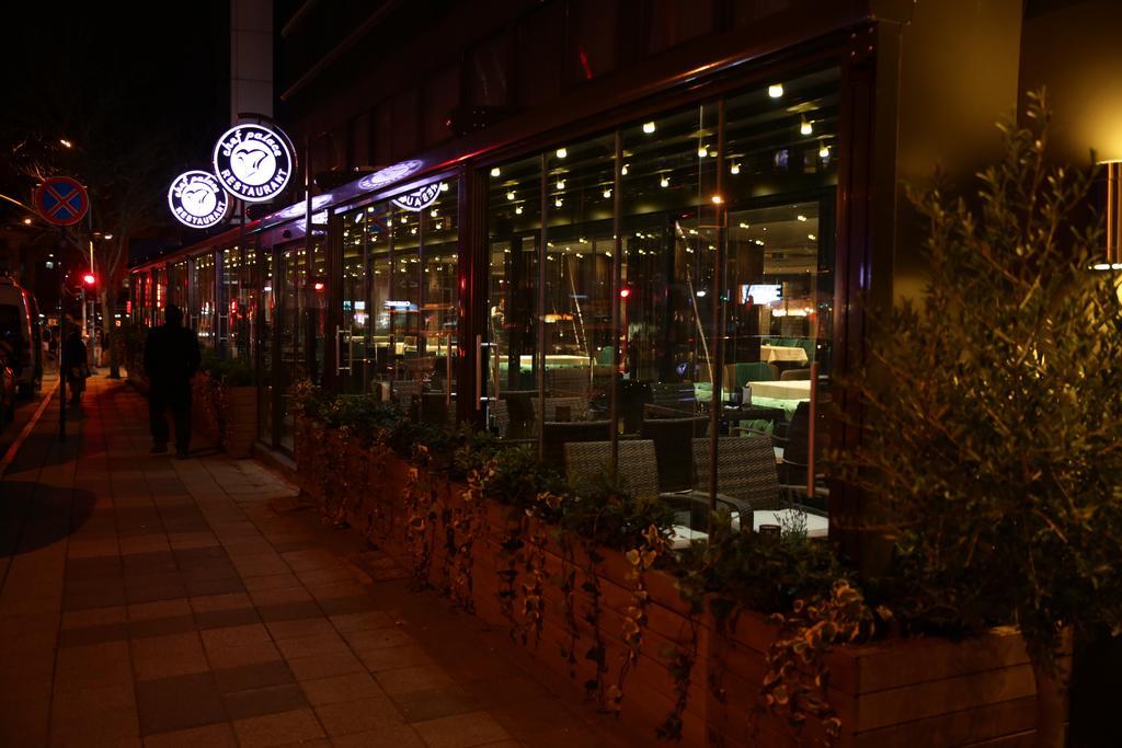 Atasehir Palace Hotel & Conference Istanbul Ngoại thất bức ảnh
