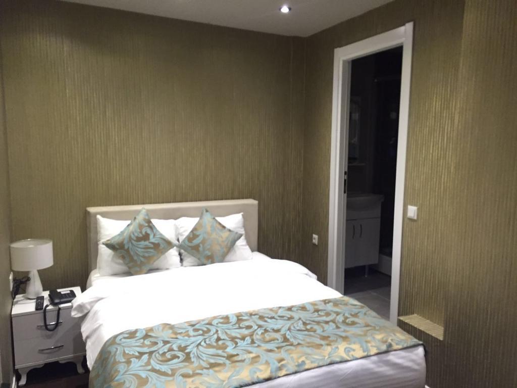Atasehir Palace Hotel & Conference Istanbul Ngoại thất bức ảnh