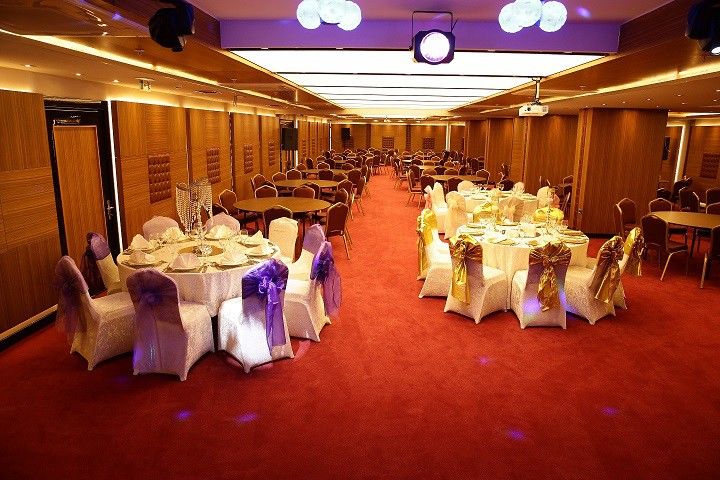 Atasehir Palace Hotel & Conference Istanbul Ngoại thất bức ảnh