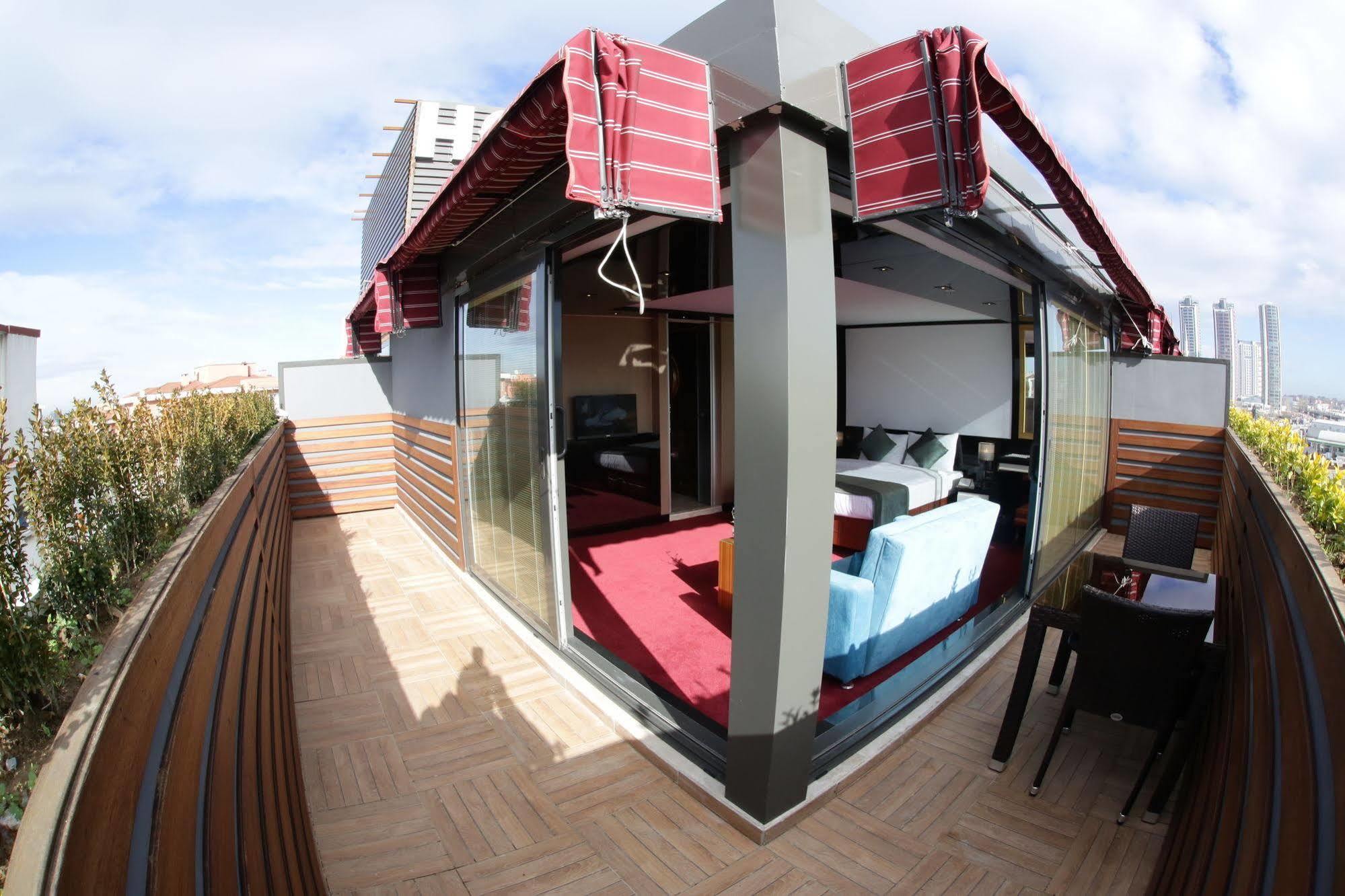 Atasehir Palace Hotel & Conference Istanbul Ngoại thất bức ảnh